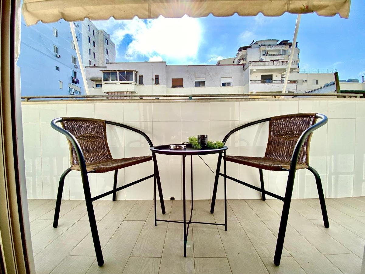 Luxury Apartments In City Center Дуррес Екстер'єр фото